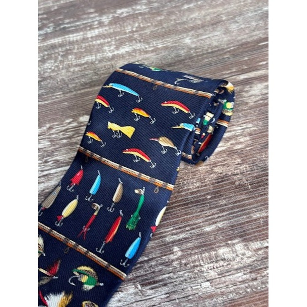 Alynn Neckwear Fishing Lures Tie "Flys, Plugs & Spoons" Creative American Silk - Picture 5 of 6